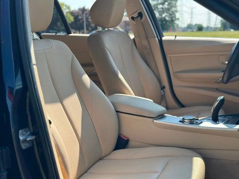 Used 2016 BMW 320i Sedan image 25