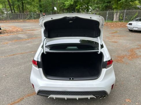Used 2022 Toyota Corolla SE FWD image 28