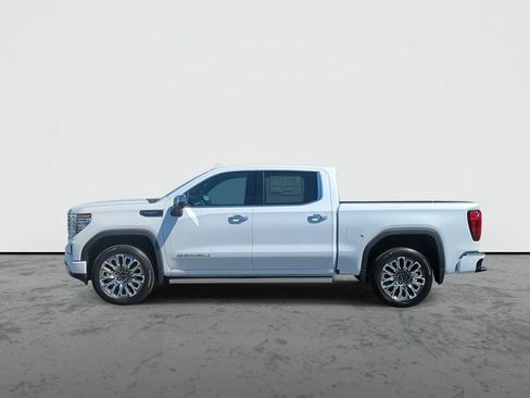 New 2026 GMC Sierra 1500 Denali Ultimate w/ LPO, Black Badging Package AWD/4WD image 5