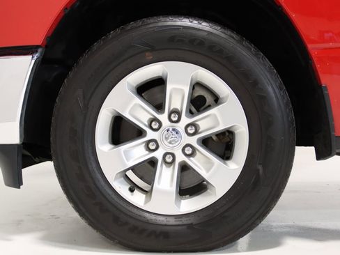 Used 2024 RAM 1500 Laramie image 77