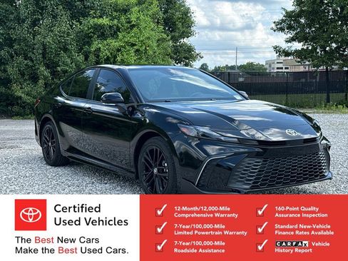 Certified 2026 Toyota Camry SE FWD image 1
