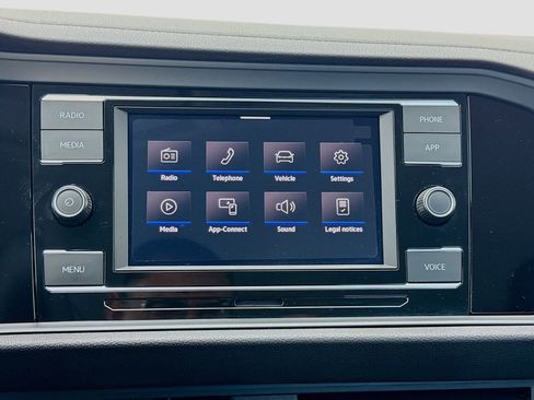 Used 2024 Volkswagen Jetta S image 9