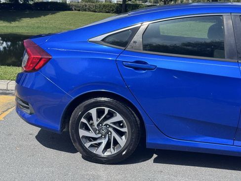 Used 2016 Honda Civic EX image 33