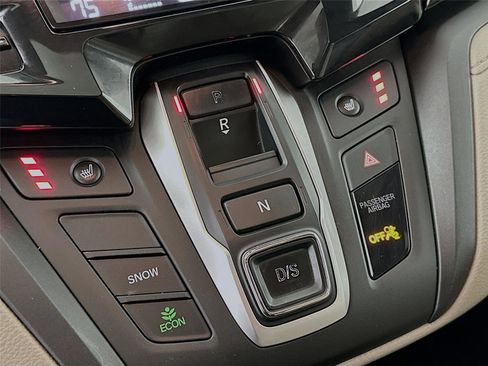 Used 2019 Honda Odyssey EX-L image 17