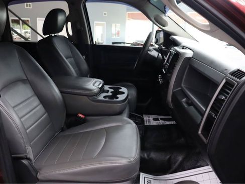 Used 2018 RAM 2500 Tradesman RWD image 18