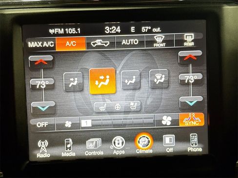 Used 2016 RAM 1500 Laramie image 16