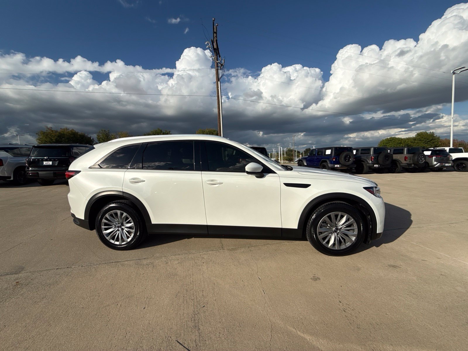 Used 2024 MAZDA CX-90 3.3 Turbo w/ Preferred Plus AWD/4WD image 5