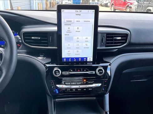 Used 2023 Ford Explorer ST w/ Equipment Group 401A image 11