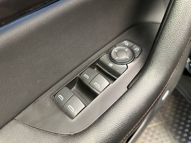 Used 2019 Chevrolet Blazer RS AWD/4WD image 10