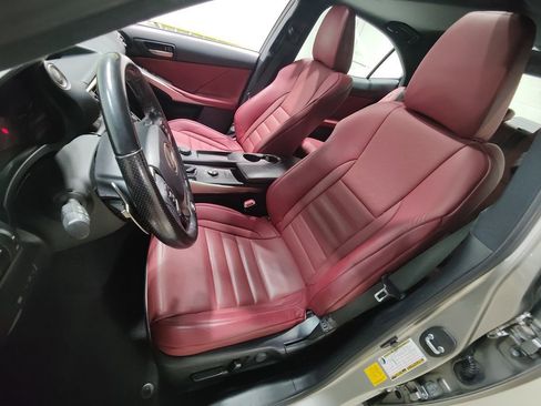 Used 2019 Lexus IS 300 F Sport w/ F Sport Package image 26