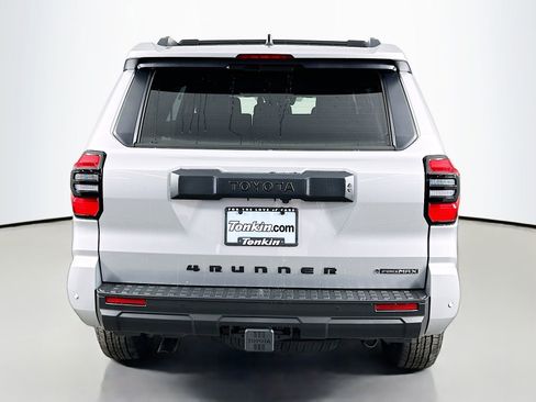 New 2025 Toyota 4Runner TRD Off-Road Premium AWD/4WD image 6