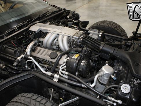 Used 1987 Chevrolet Corvette Convertible image 27