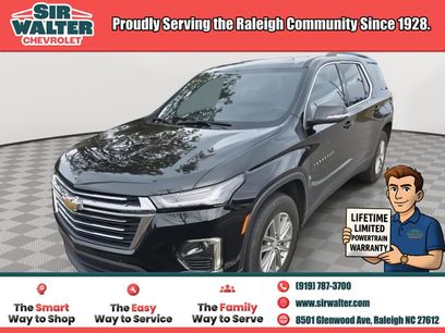 Used 2023 Chevrolet Traverse LT