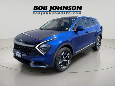 Used 2023 Kia Sportage EX AWD/4WD image 7