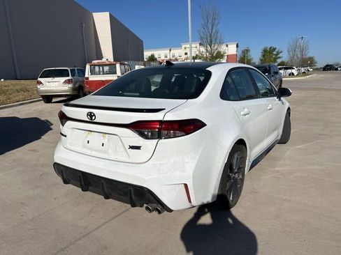 Used 2024 Toyota Corolla XSE image 3