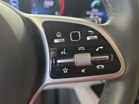 Used 2020 Mercedes-Benz GLE 350 4MATIC image 22