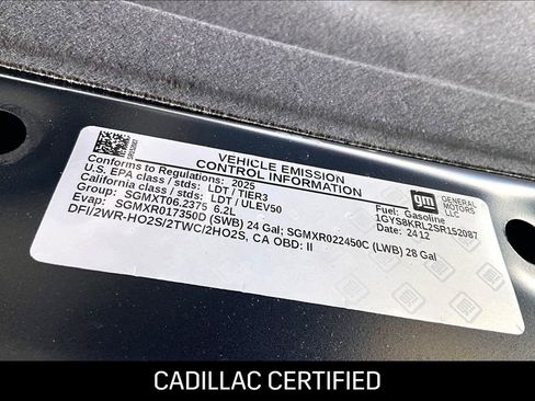 Certified 2025 Cadillac Escalade ESV Premium Luxury image 29