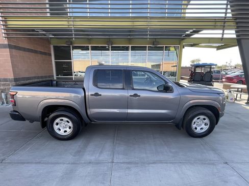 Used 2022 Nissan Frontier S w/ Technology Package image 6