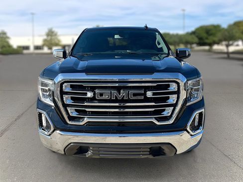 Used 2020 GMC Sierra 1500 SLT w/ SLT Premium Package image 2