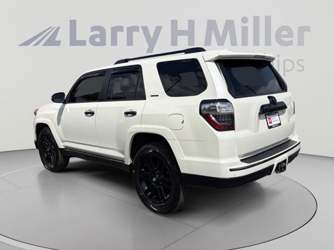 Used 2021 Toyota 4Runner Nightshade AWD/4WD image 3