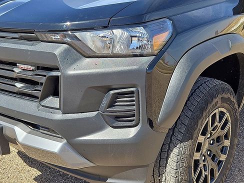 Used 2024 Chevrolet Colorado Trail Boss w/ Advanced Trailering Package image 9