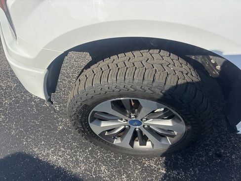 Used 2019 Ford F150 XL w/ Equipment Group 101A Mid AWD/4WD image 9