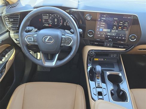 Certified 2024 Lexus NX 250 FWD image 27