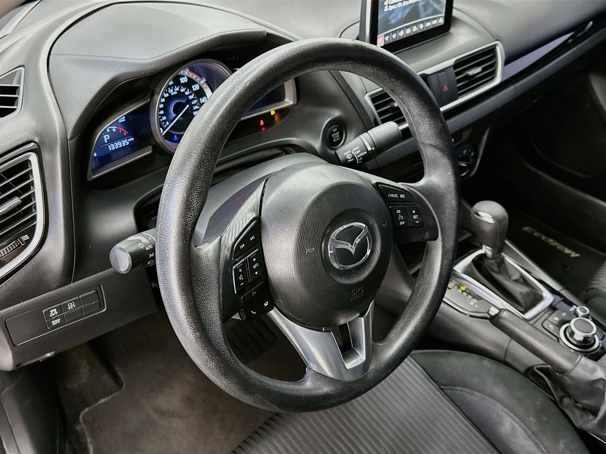 Used 2016 MAZDA MAZDA3 i Sport w/ Preferred Equipment Package FWD image 18