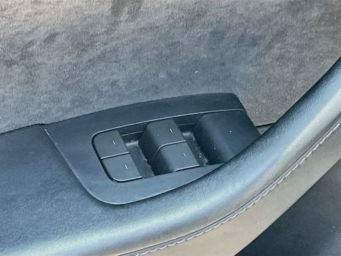 Used 2023 Tesla Model 3 Standard Range RWD image 17