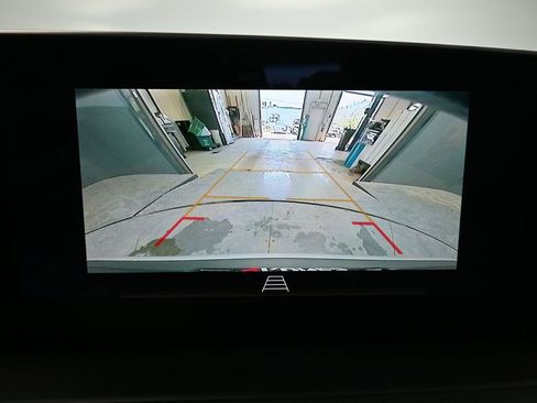Used 2025 Buick Encore GX Preferred AWD/4WD image 11