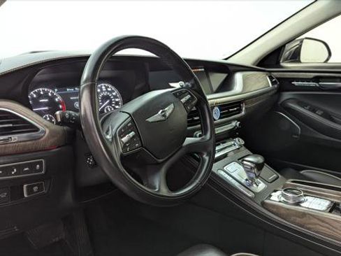 Used 2020 Genesis G90 3.3T Premium image 24