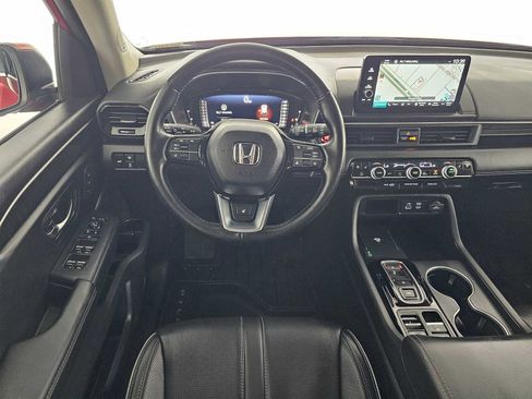 Used 2024 Honda Pilot Elite image 20