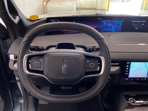 New 2025 Lincoln Navigator L Reserve w/ Jet Appearance Package image 21