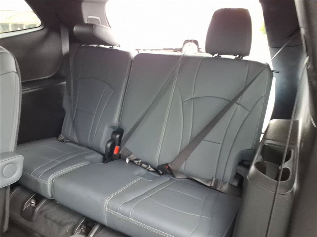 Used 2023 Buick Enclave Premium w/ Experience Buick Package AWD/4WD image 29