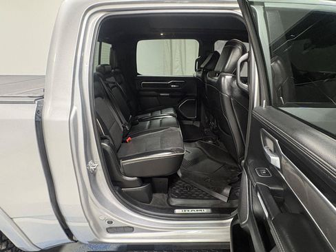 Used 2020 RAM 1500 Laramie AWD/4WD image 7