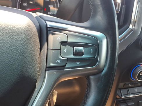 Used 2023 Chevrolet Silverado 2500 LT AWD/4WD image 19