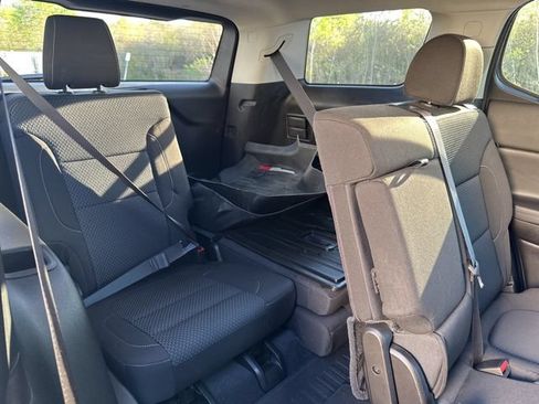 Used 2023 GMC Acadia SLE w/ Driver Convenience Package AWD/4WD image 15