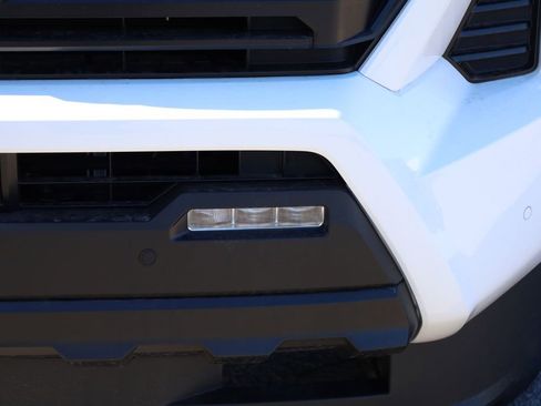 New 2025 Toyota Tacoma SR5 image 2