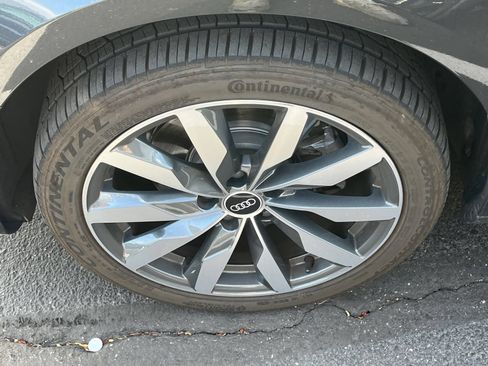 Used 2021 Audi A4 2.0T Premium w/ Convenience Package AWD/4WD image 8