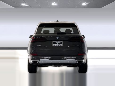 Used 2026 BMW X5 sDrive40i w/ Climate Comfort Package image 9