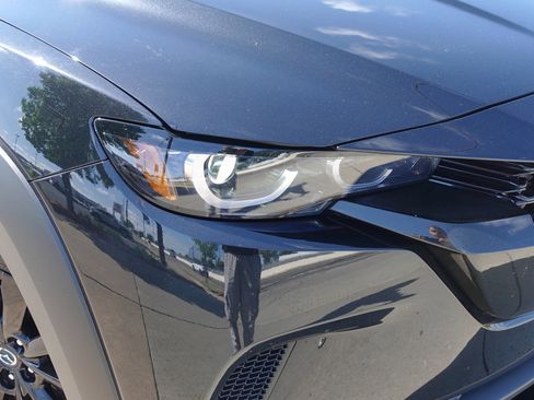 Used 2025 MAZDA CX-50 AWD 2.5 Hybrid w/ Premium Pkg image 2