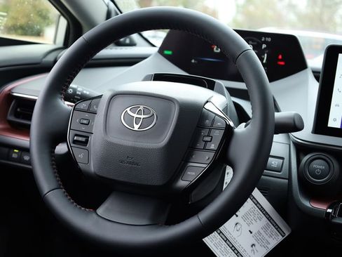 New 2026 Toyota Prius Plug-In Hybrid FWD image 26