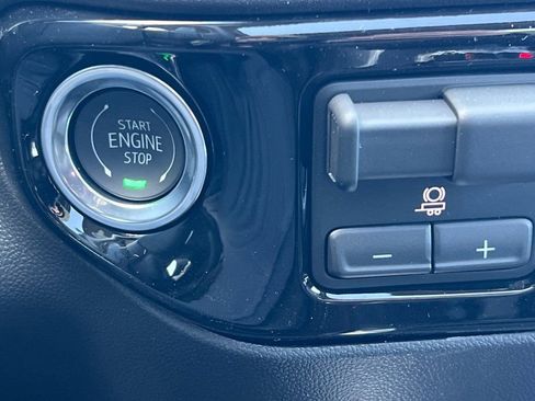 New 2026 GMC Sierra 1500 SLT w/ SLT Premium Package AWD/4WD image 19