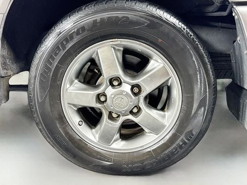 Used 2007 Toyota Land Cruiser image 34