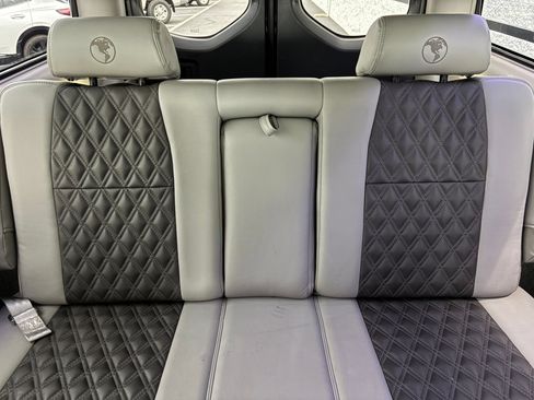 Used 2023 Mercedes-Benz Sprinter 2500 image 39
