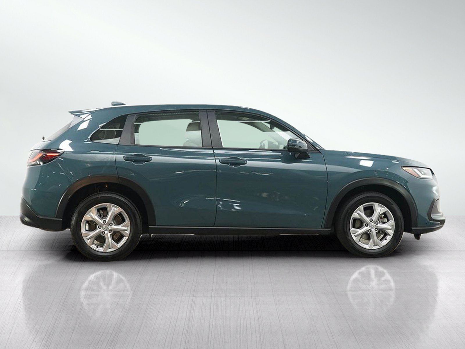 Used 2024 Honda HR-V LX image 6