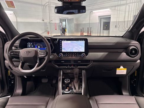 New 2026 Chevrolet Colorado Trail Boss AWD/4WD image 36
