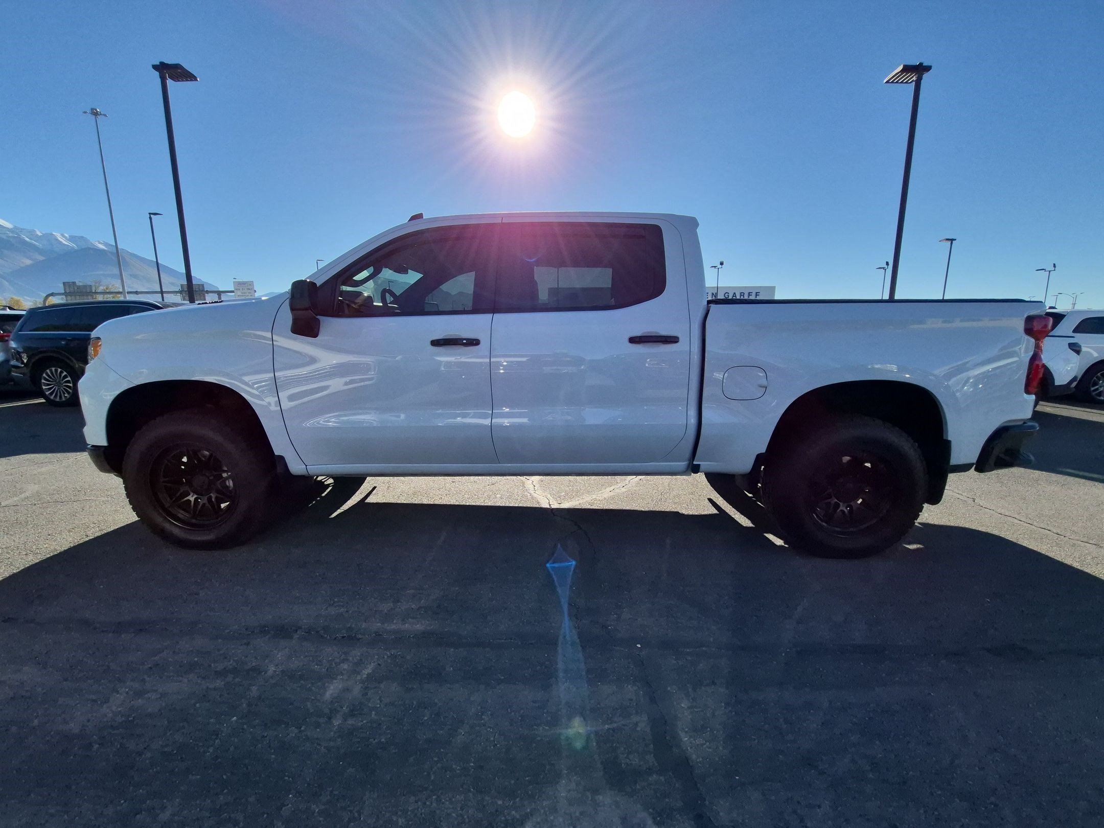 Used 2025 Chevrolet Silverado 1500 LT Trail Boss w/ Convenience Package II AWD/4WD image 10