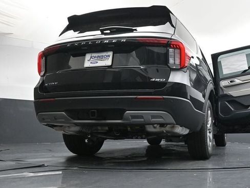 New 2026 Ford Explorer Active w/ Active Comfort Package image 36