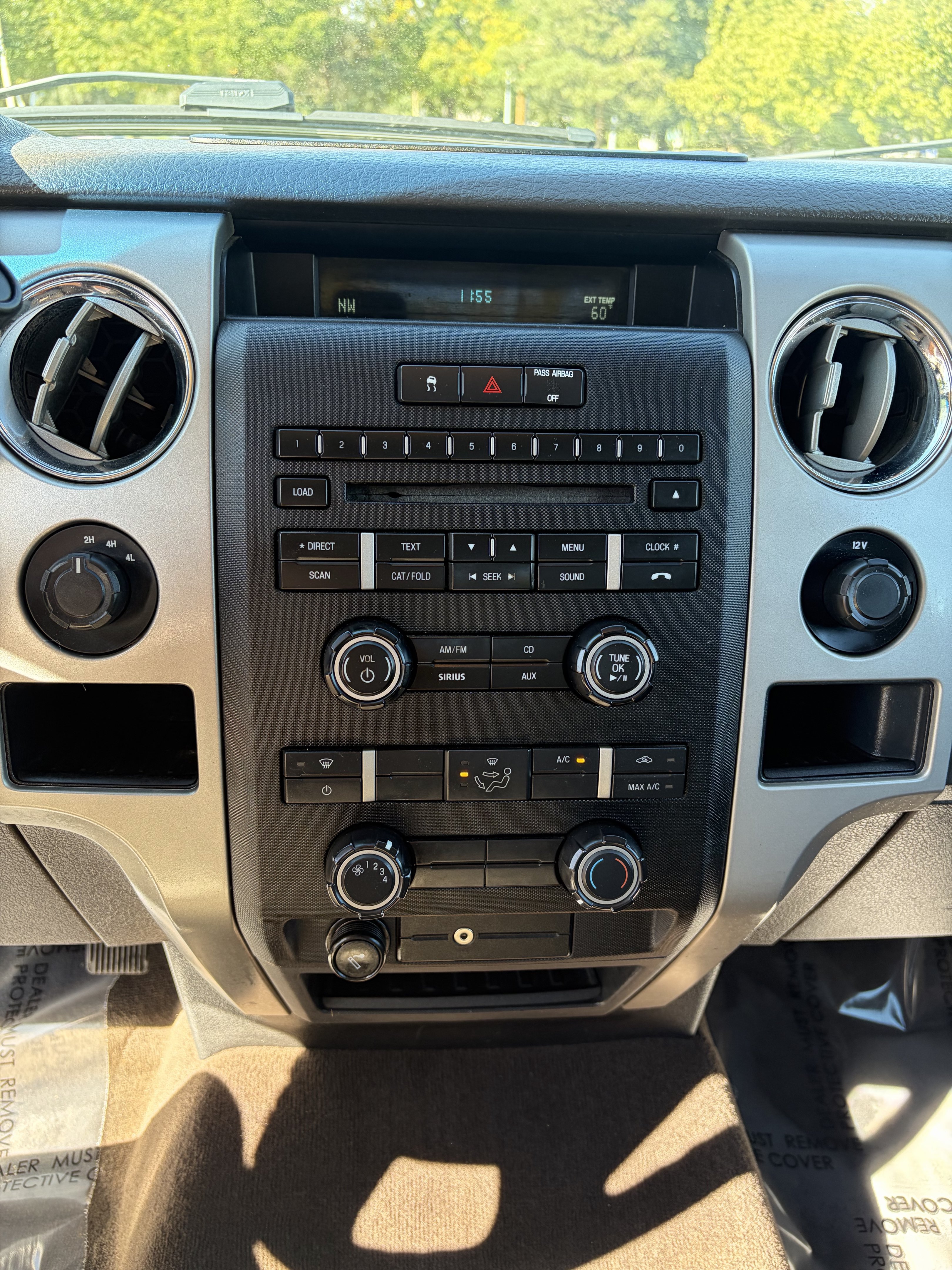 Used 2010 Ford F150 XLT AWD/4WD image 20